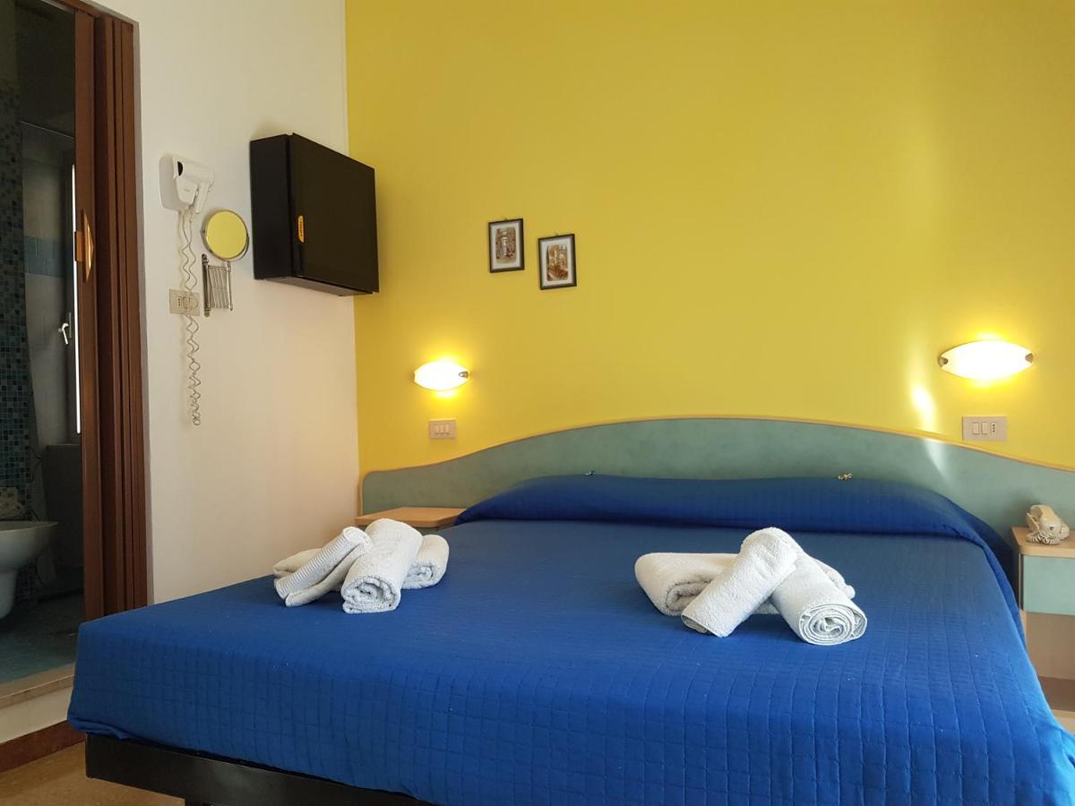 Hotel Villa Ersilia Rimini B&B Exterior photo
